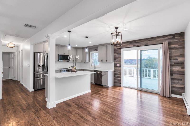 Single Family Bayview  Nassau County, NY 11560, MLS-939923-6