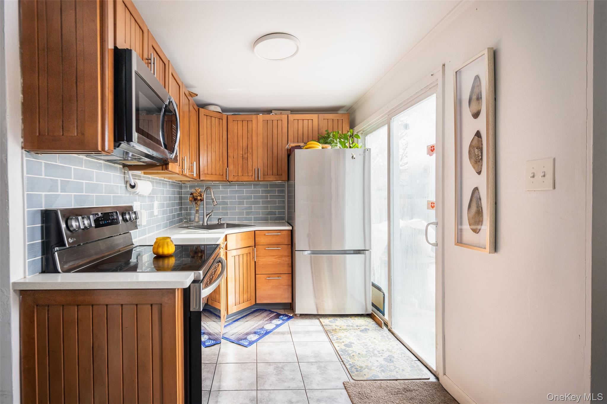 Single Family Elm  Suffolk County, NY 11951, MLS-939924-6