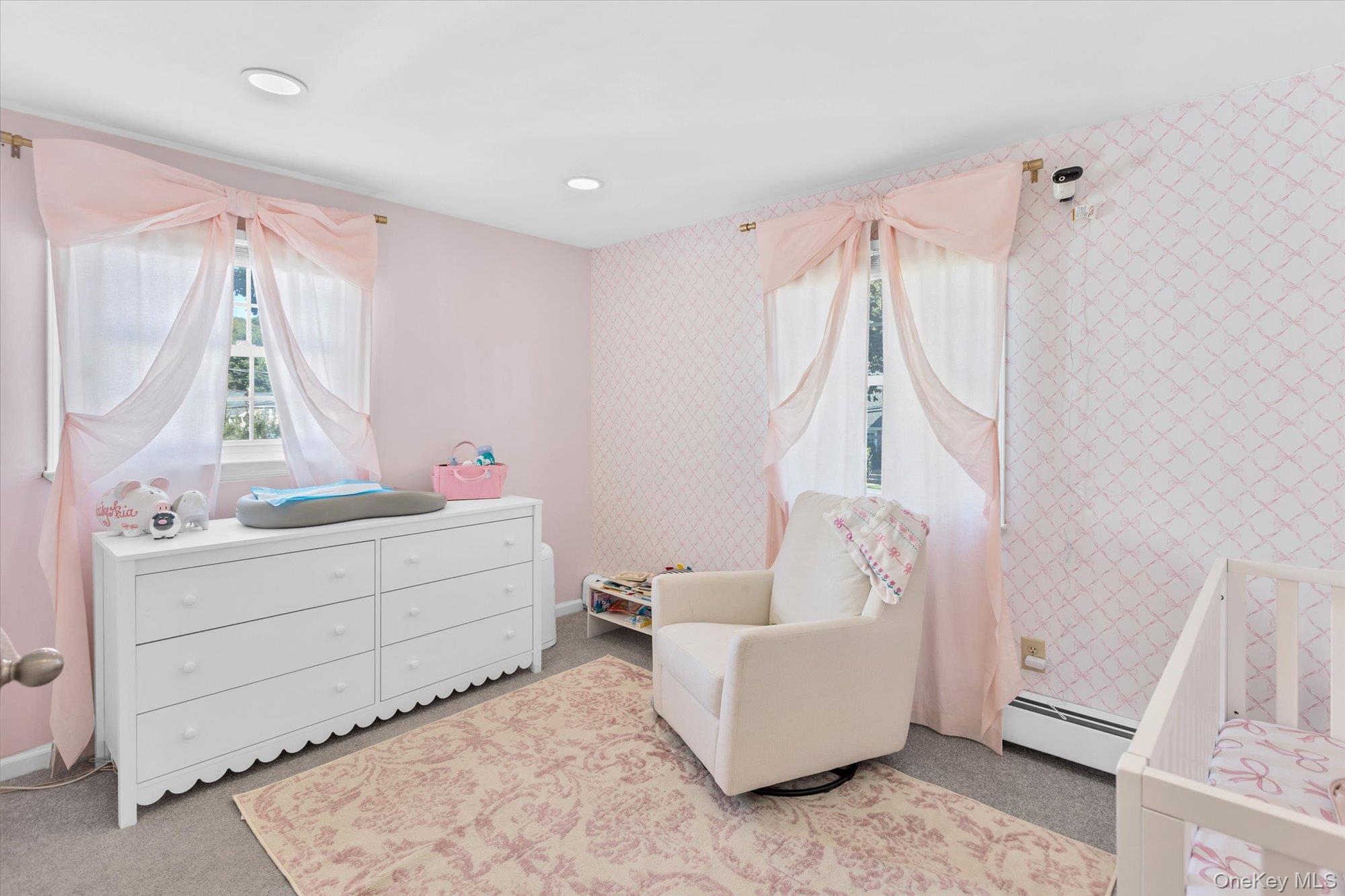 Single Family Skyview Suffolk County, NY 11747, MLS-939925-17