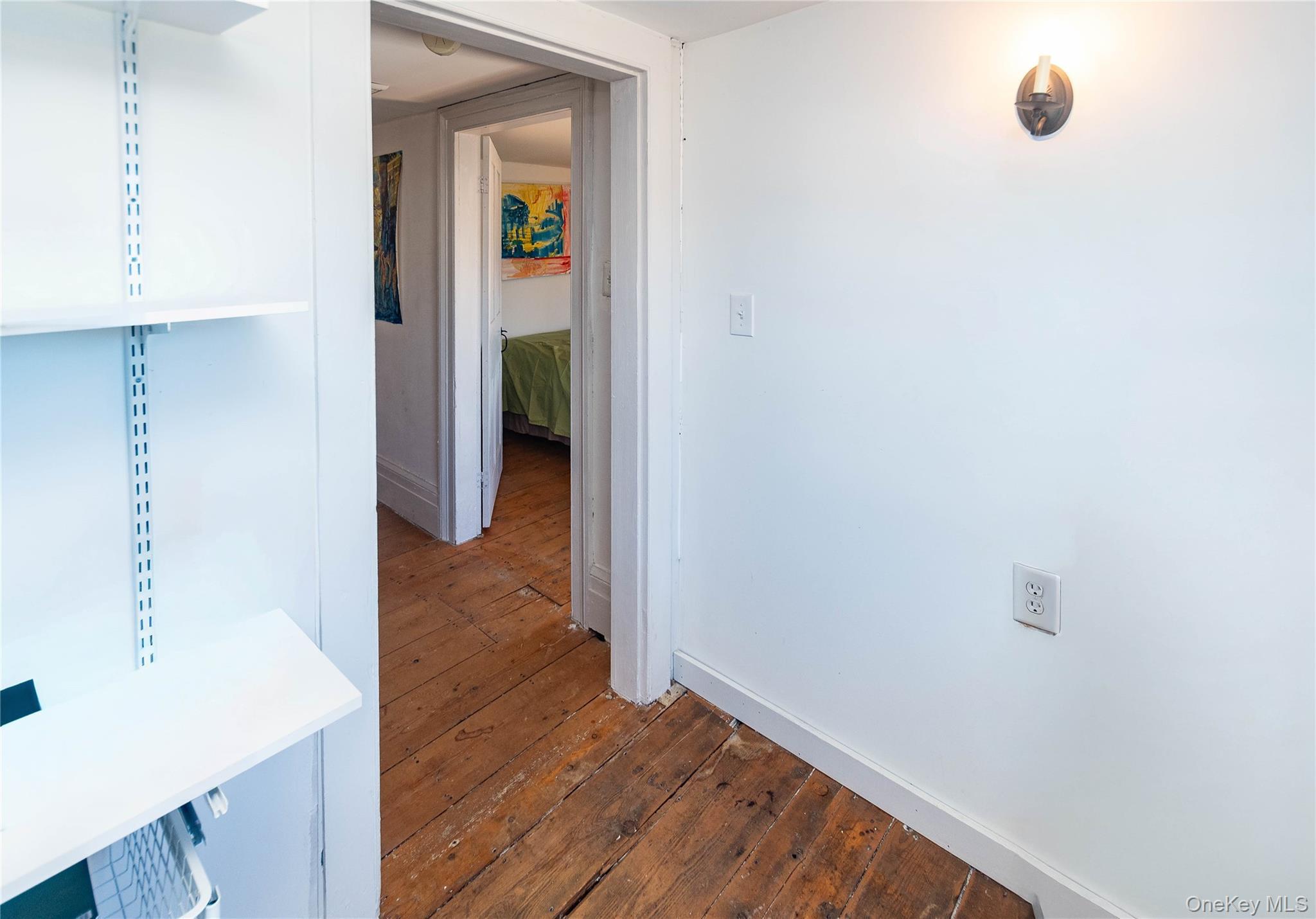 Single Family Broadway  Ulster County, NY 12466, MLS-939939-21