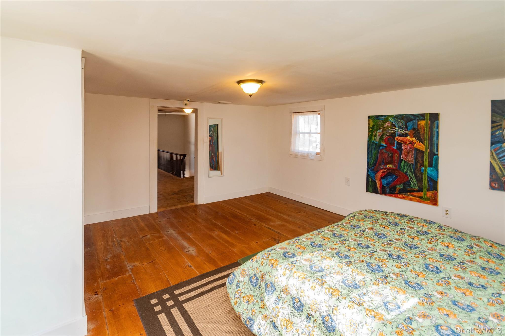 Single Family Broadway  Ulster County, NY 12466, MLS-939939-23