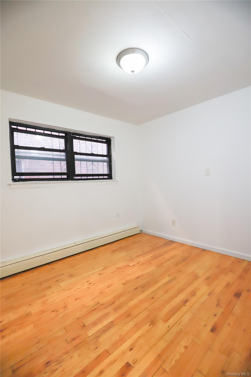 Single Family Xenia  Queens, NY 11368, MLS-939951-4