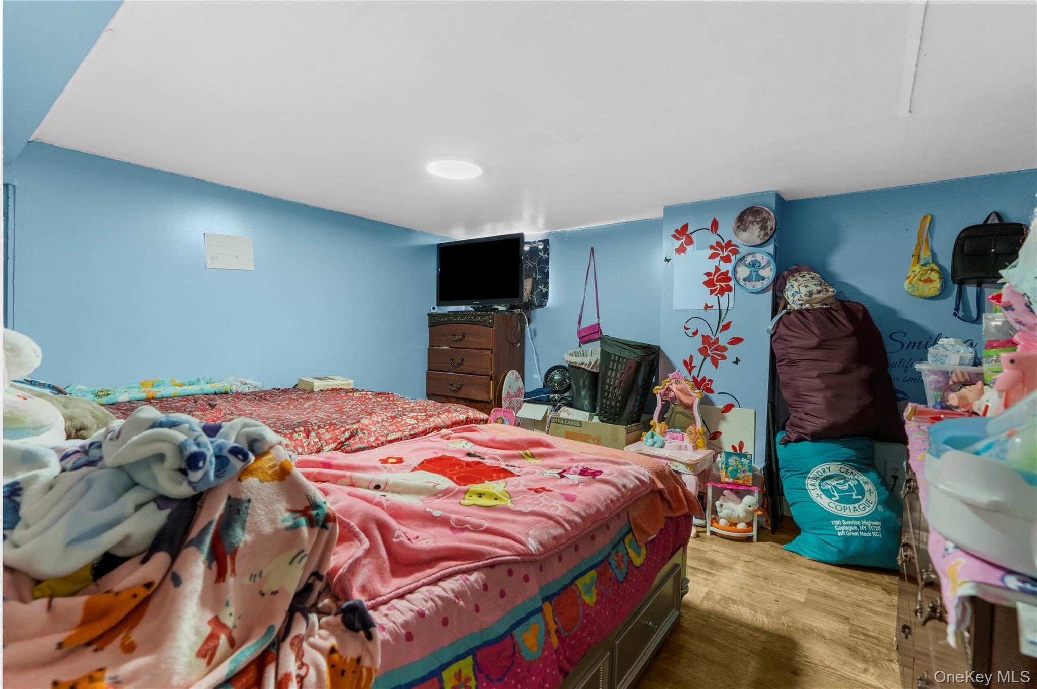 Single Family Farragut Suffolk County, NY 11706, MLS-939956-14