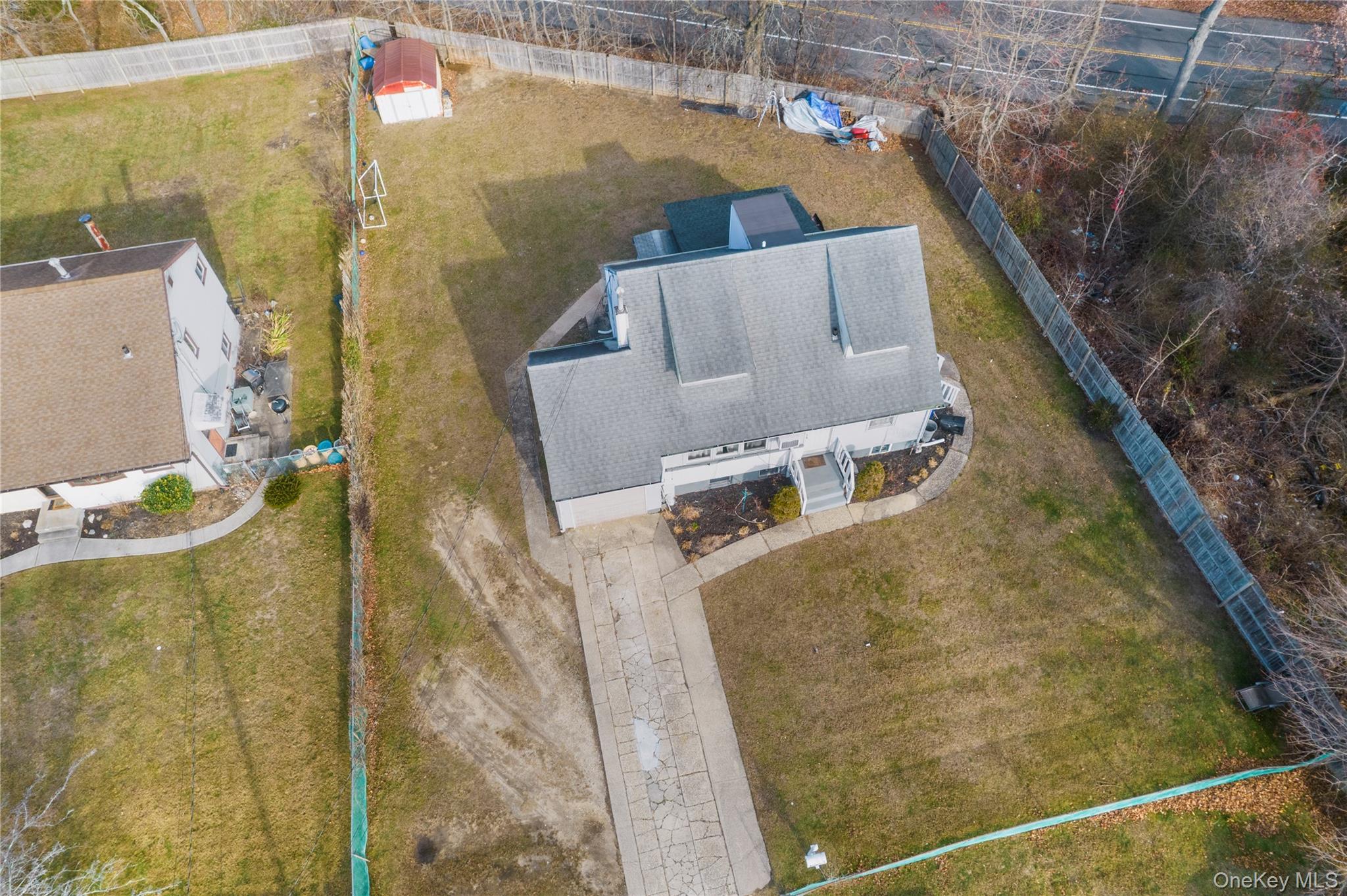 Single Family Farragut Suffolk County, NY 11706, MLS-939956-3