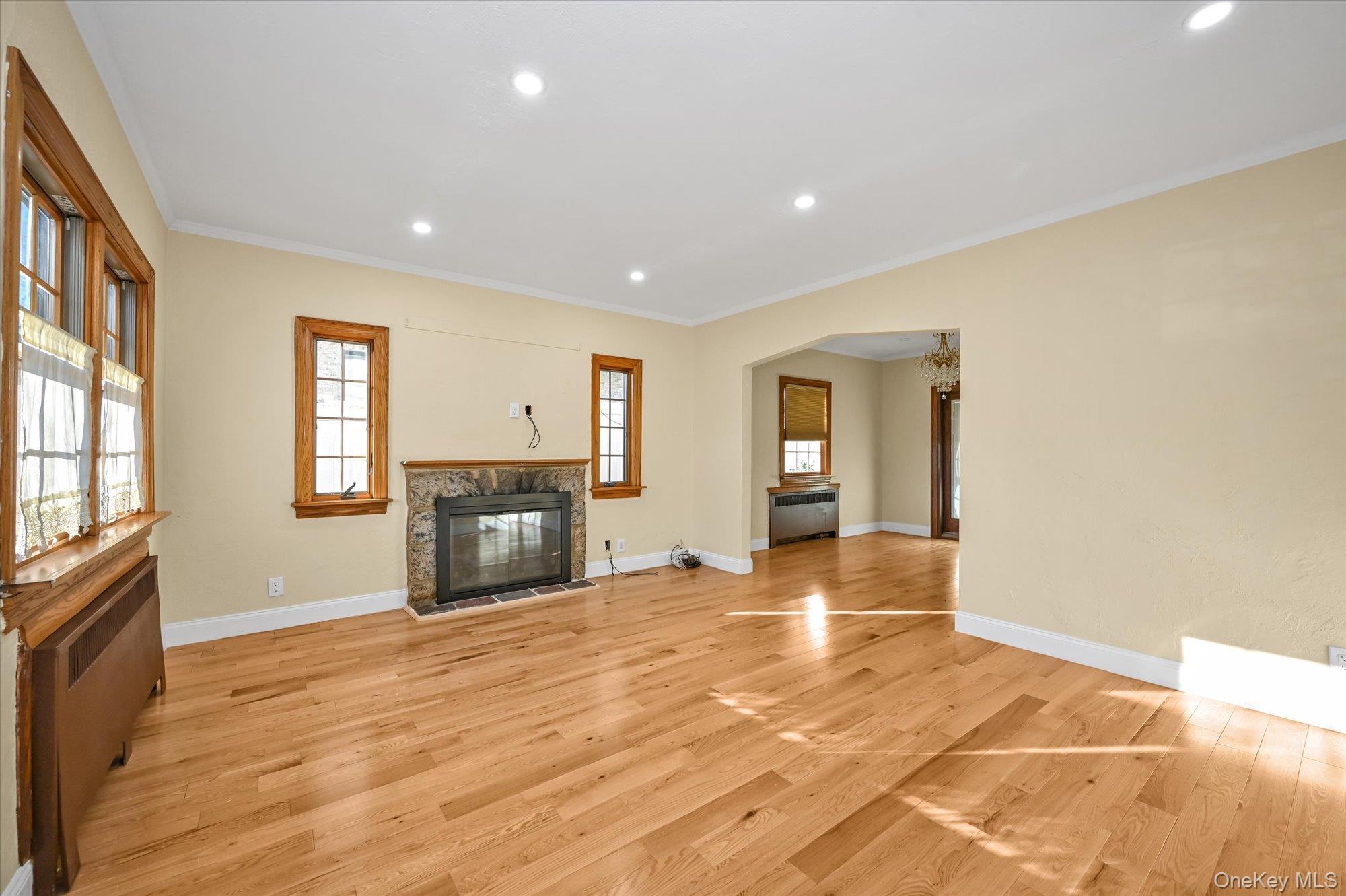 Single Family Eton  Queens, NY 11432, MLS-939957-4