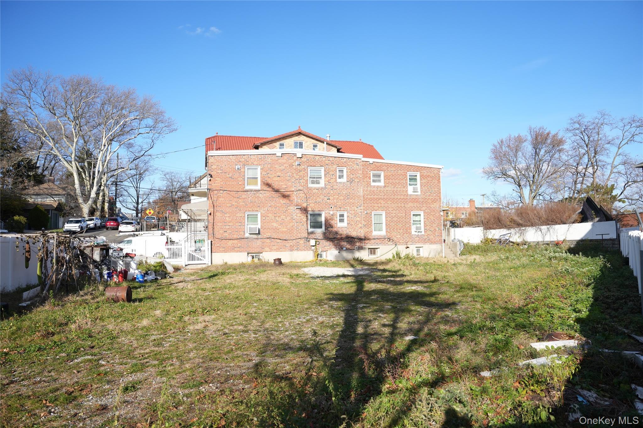 Single Family 127th Queens, NY 11354, MLS-939980-3