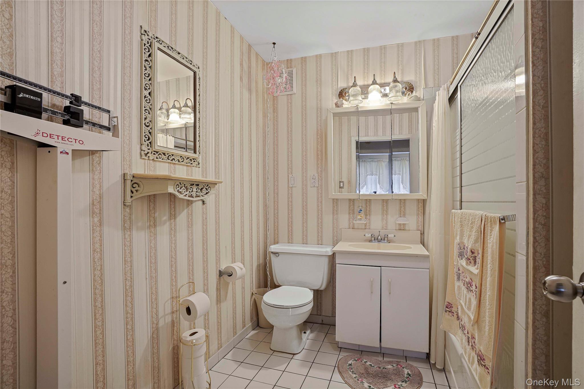 Single Family 62nd  Queens, NY 11379, MLS-939983-14