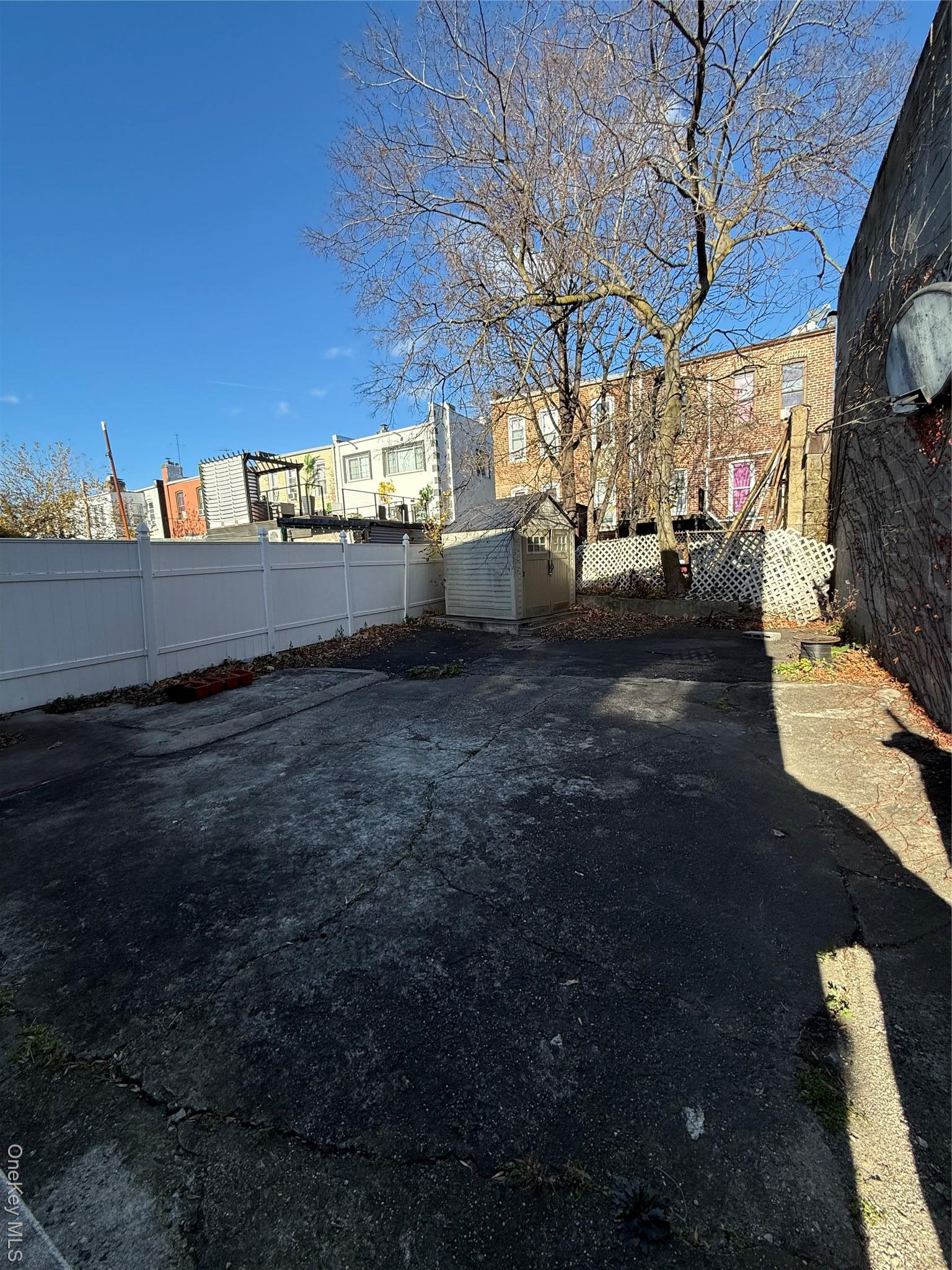 Single Family 221st Bronx, NY 10467, MLS-939989-15