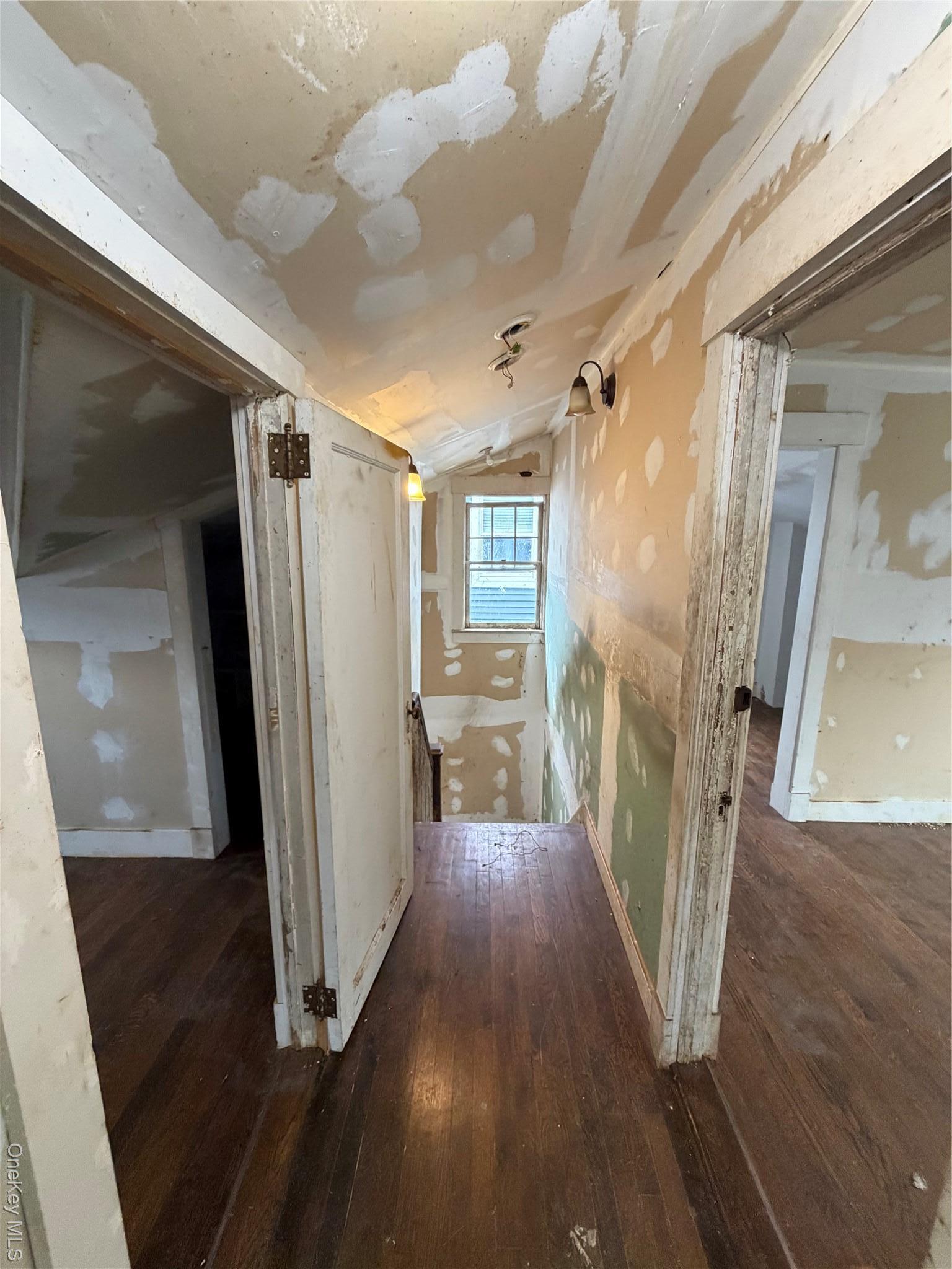 Single Family Tibbetts Westchester County, NY 10705, MLS-939990-9