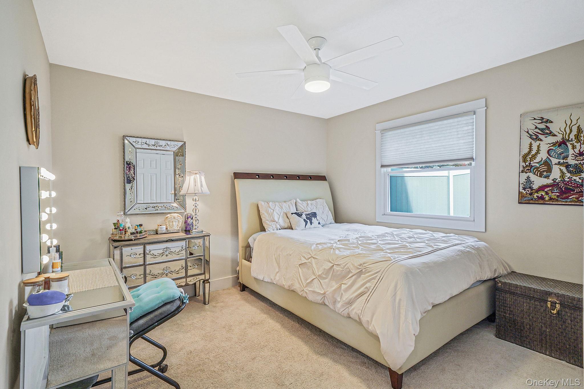 Single Family Malcolm Suffolk County, NY 11713, MLS-940042-12