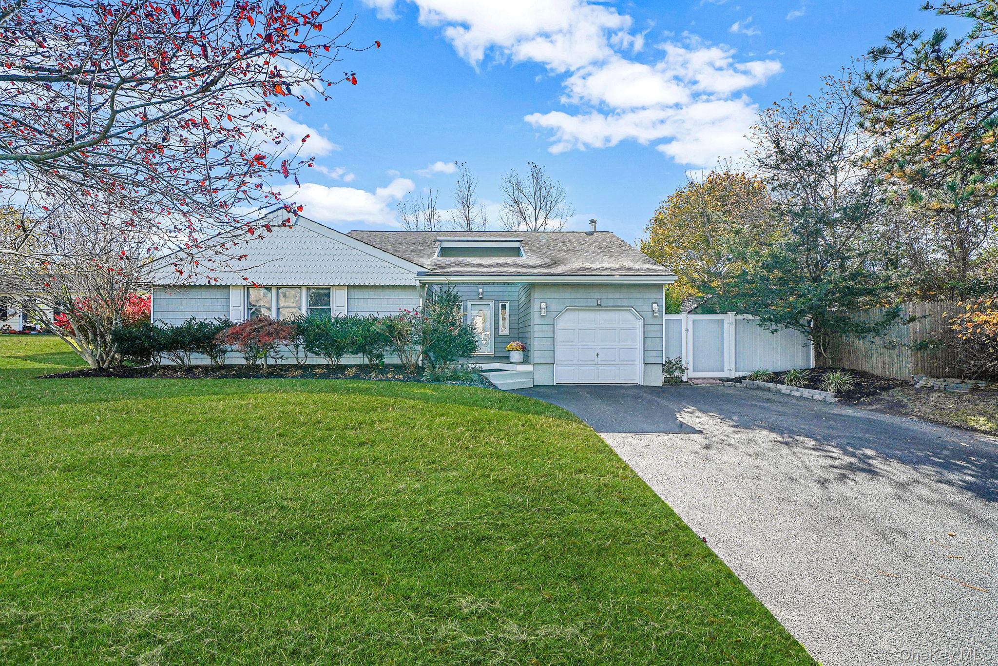 Single Family Malcolm Suffolk County, NY 11713, MLS-940042-5