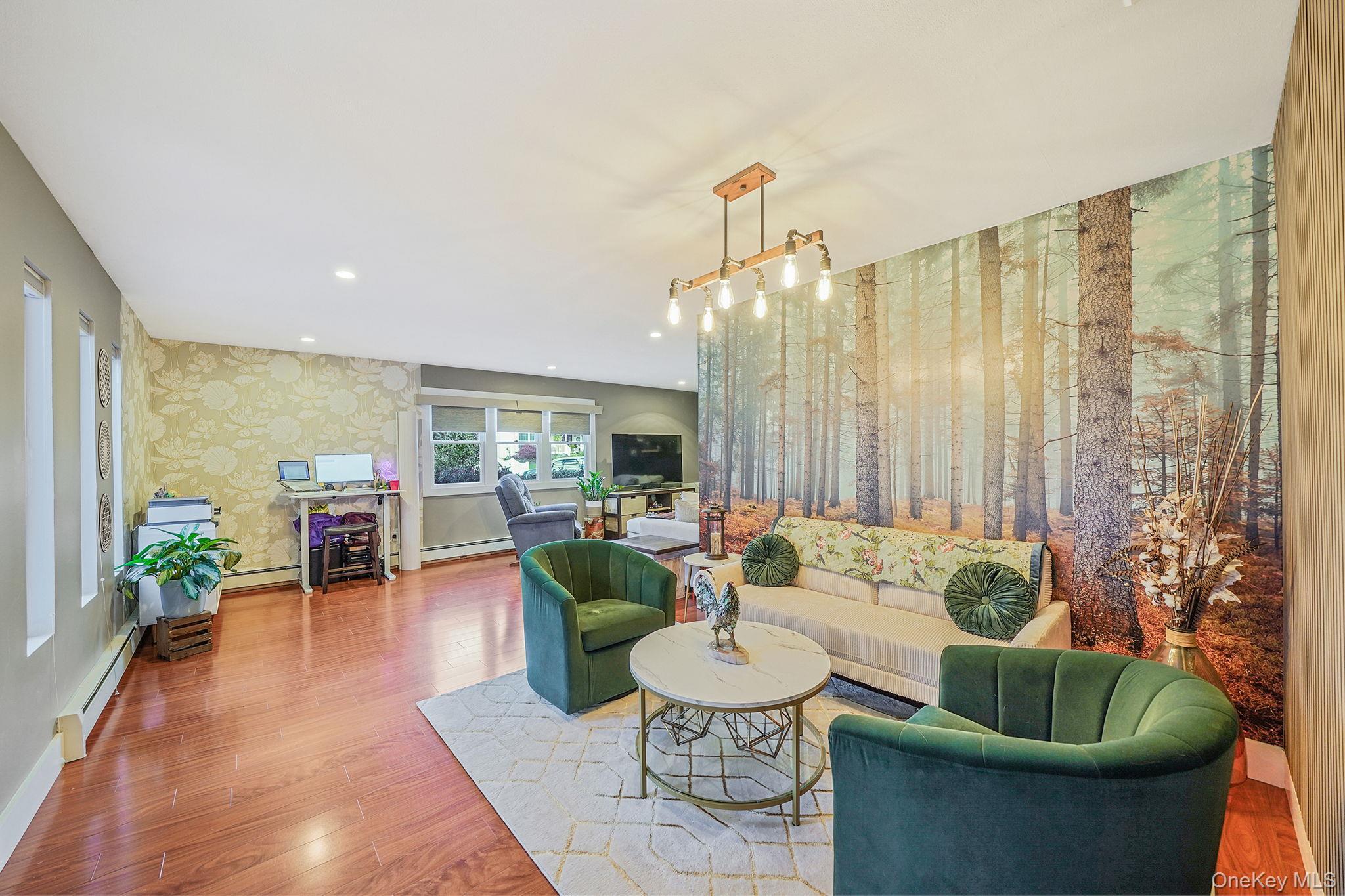 Single Family Malcolm Suffolk County, NY 11713, MLS-940042-6