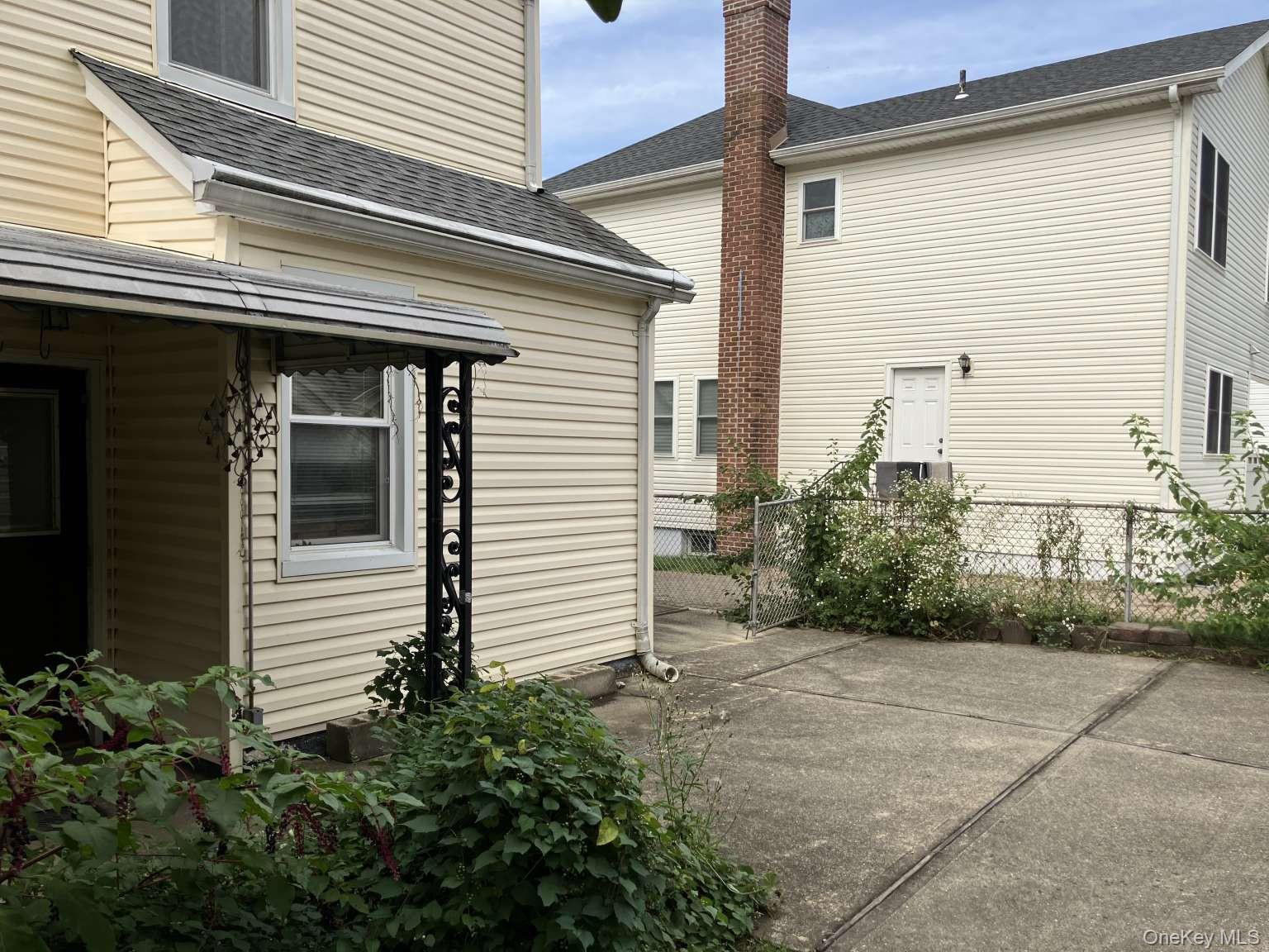 Single Family Campbell Nassau County, NY 11596, MLS-940053-5