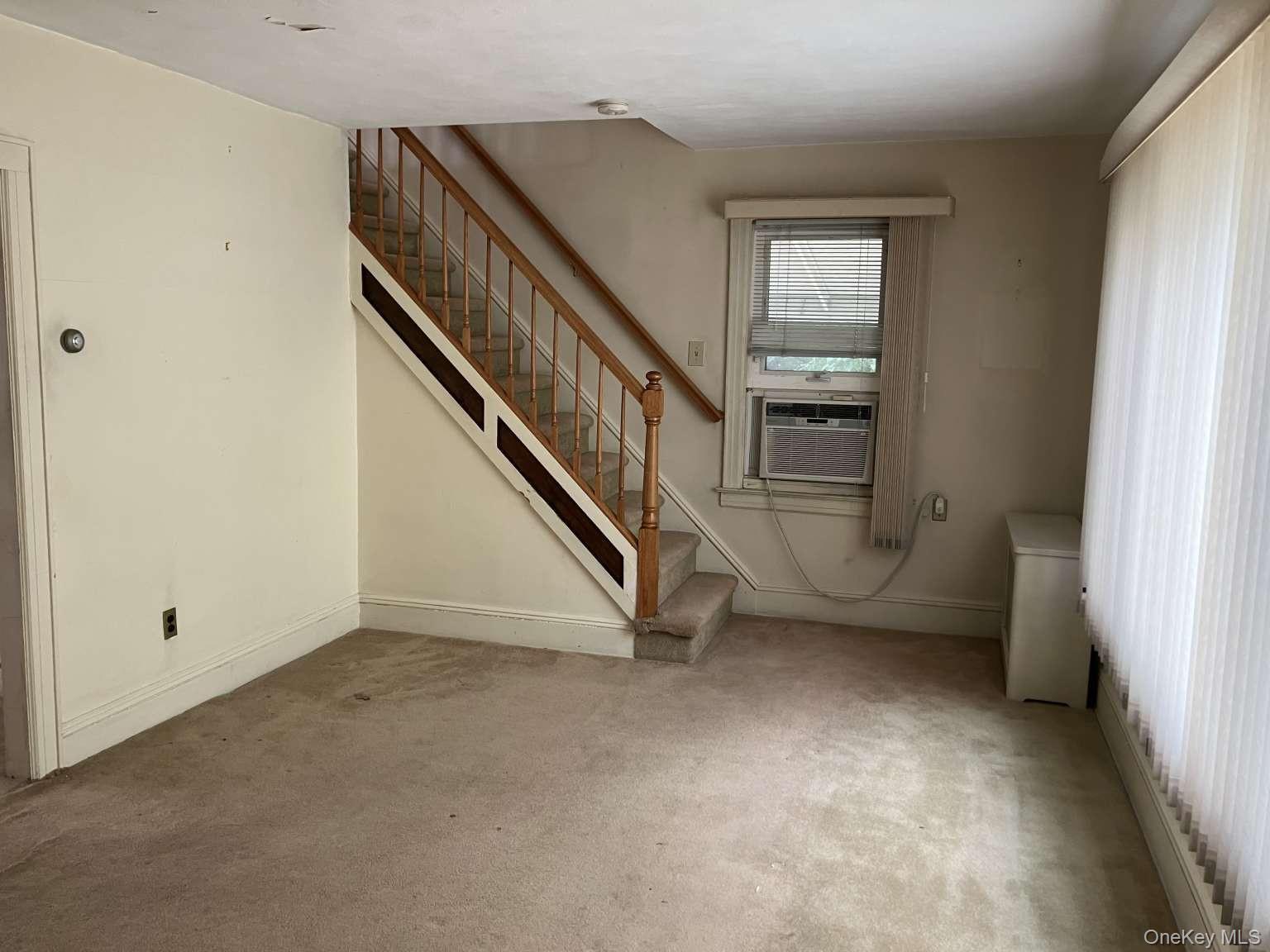 Single Family Campbell Nassau County, NY 11596, MLS-940053-9