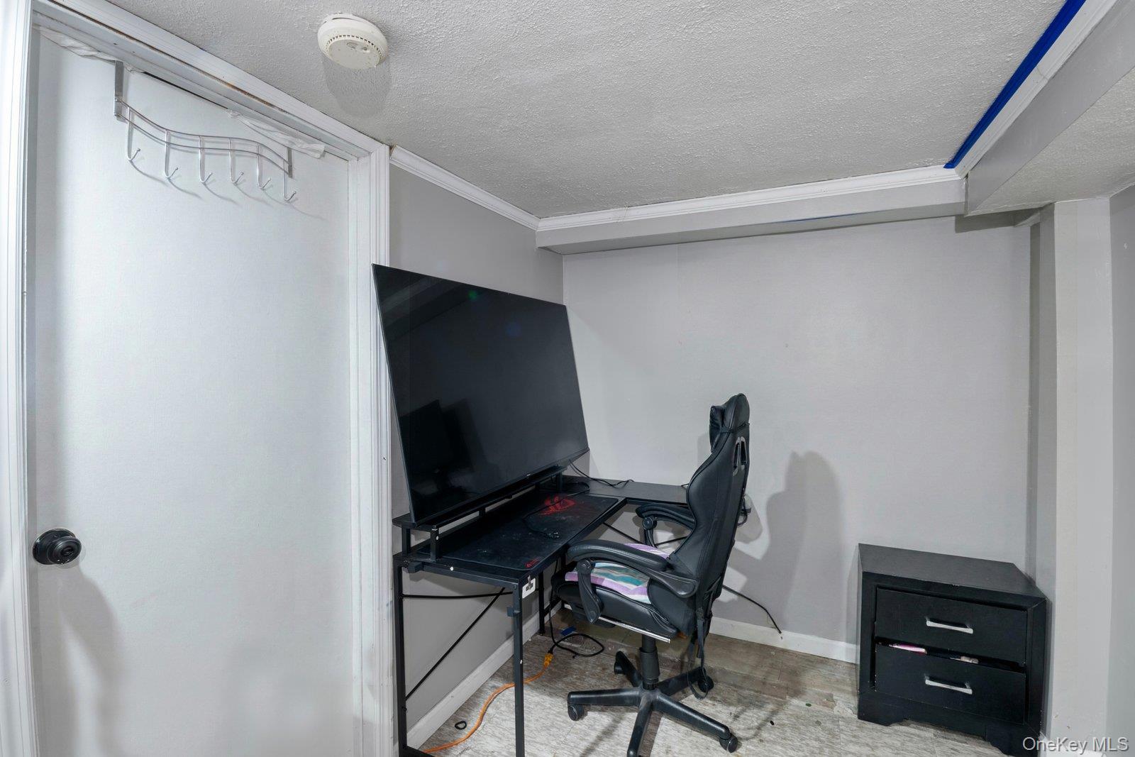 Single Family Spur Suffolk County, NY 11706, MLS-940065-19