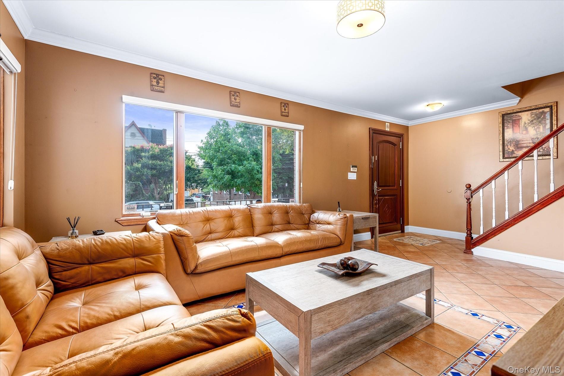 Single Family 74th Queens, NY 11370, MLS-940091-6