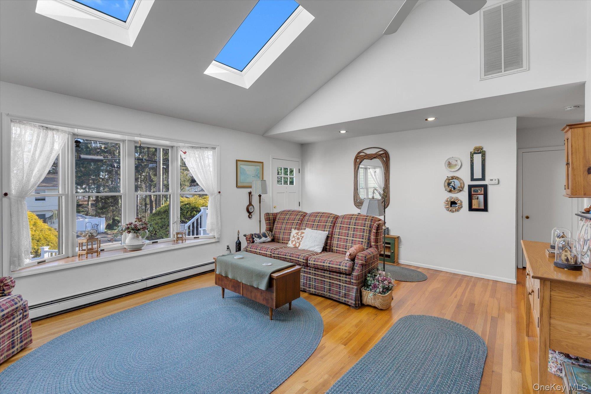 Single Family Catherine Suffolk County, NY 11731, MLS-940119-2