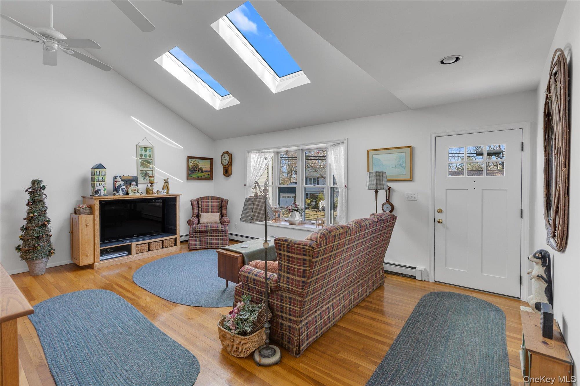 Single Family Catherine Suffolk County, NY 11731, MLS-940119-3