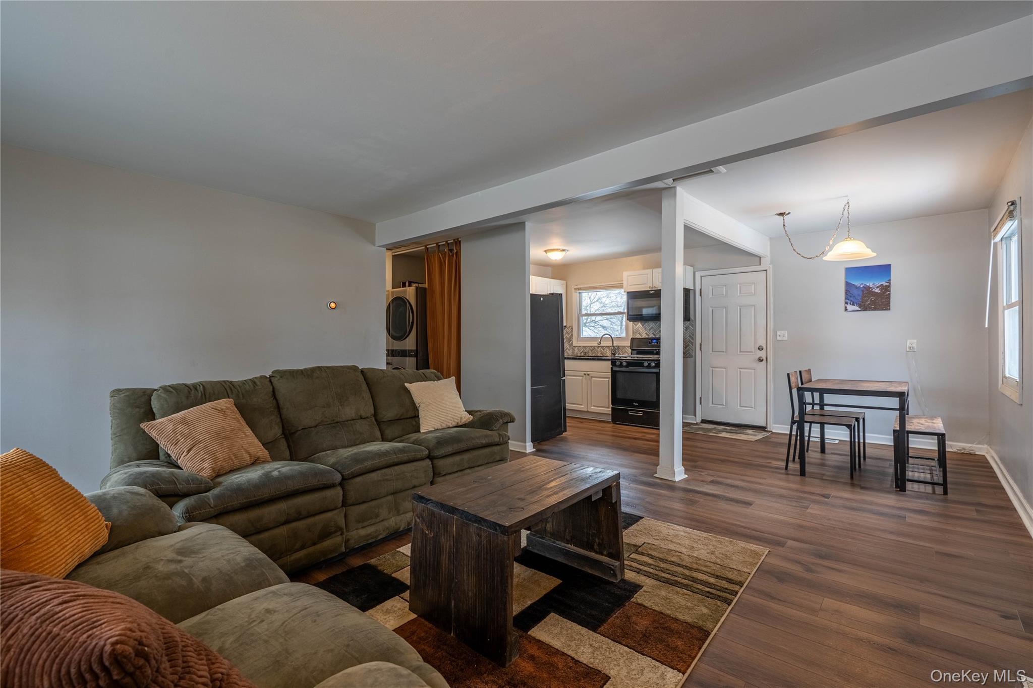 Single Family Briarwood  Orange County, NY 12550, MLS-940122-8