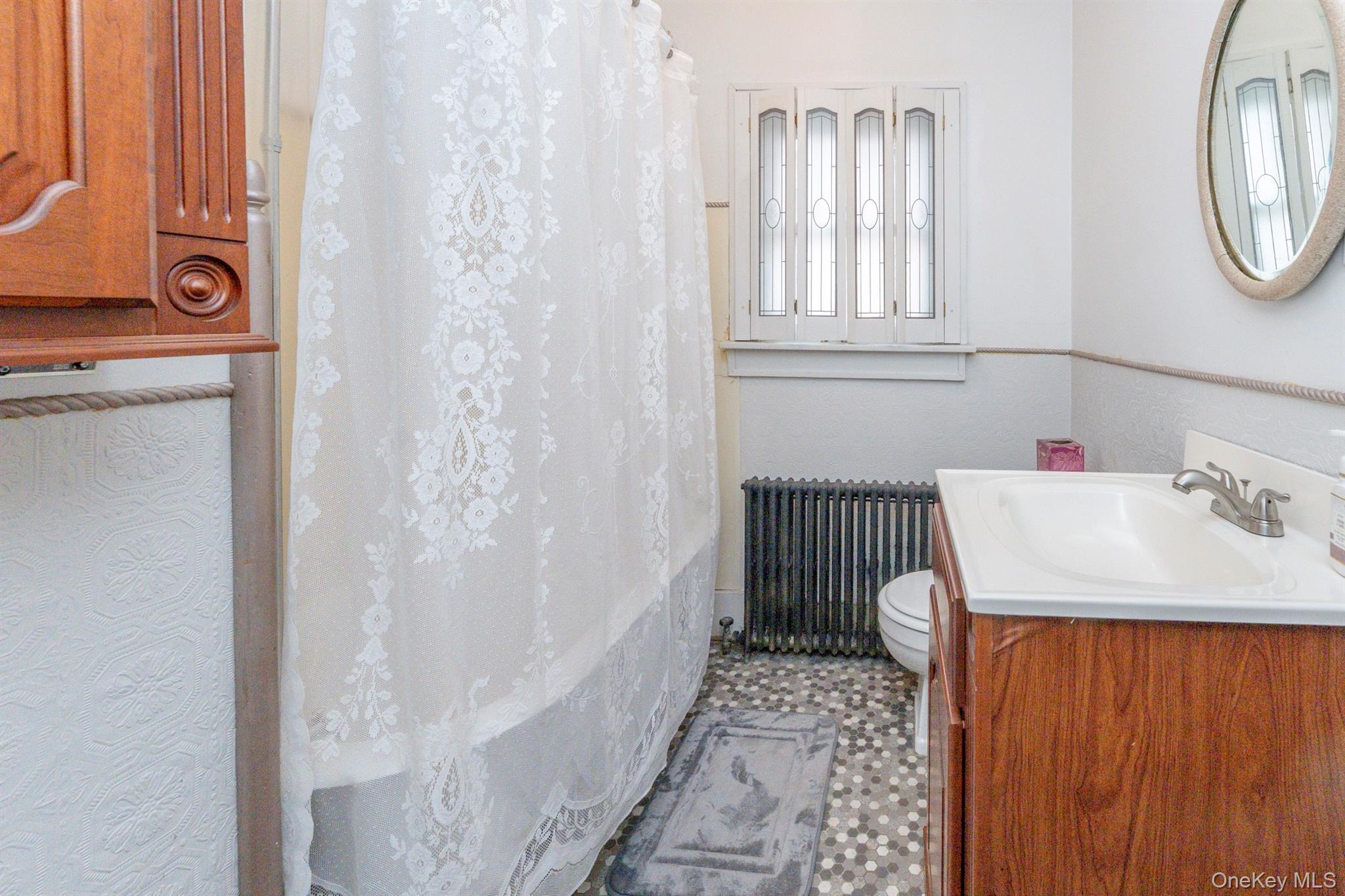 Single Family Broadway Ulster County, NY 12466, MLS-940125-31