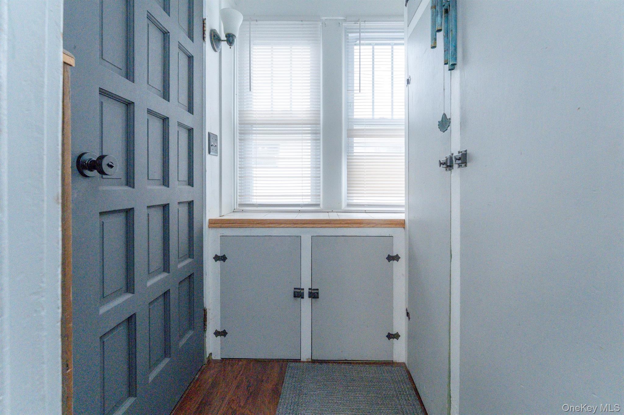 Single Family Broadway Ulster County, NY 12466, MLS-940125-33