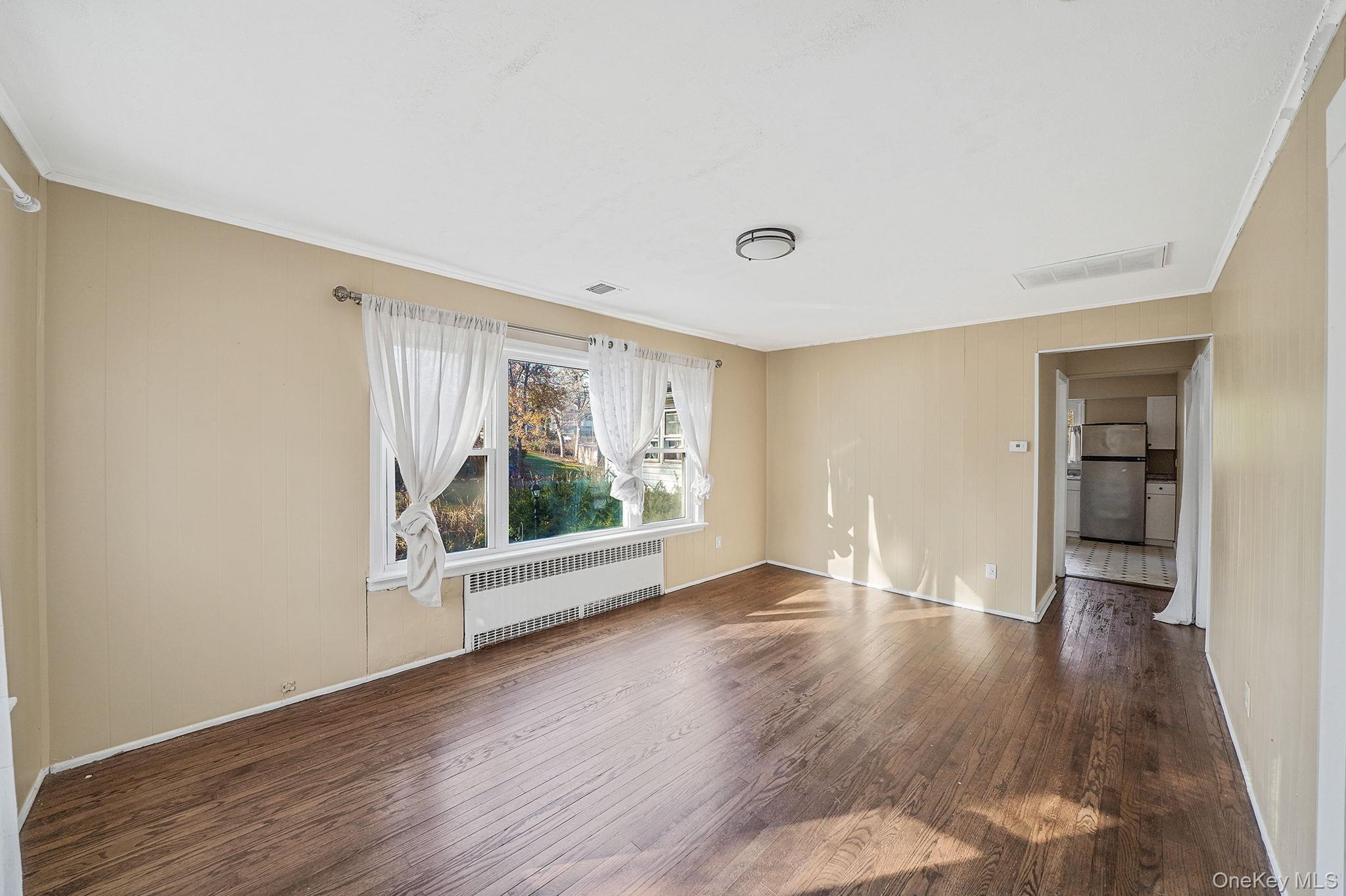 Single Family Tower  Suffolk County, NY 11782, MLS-940137-5