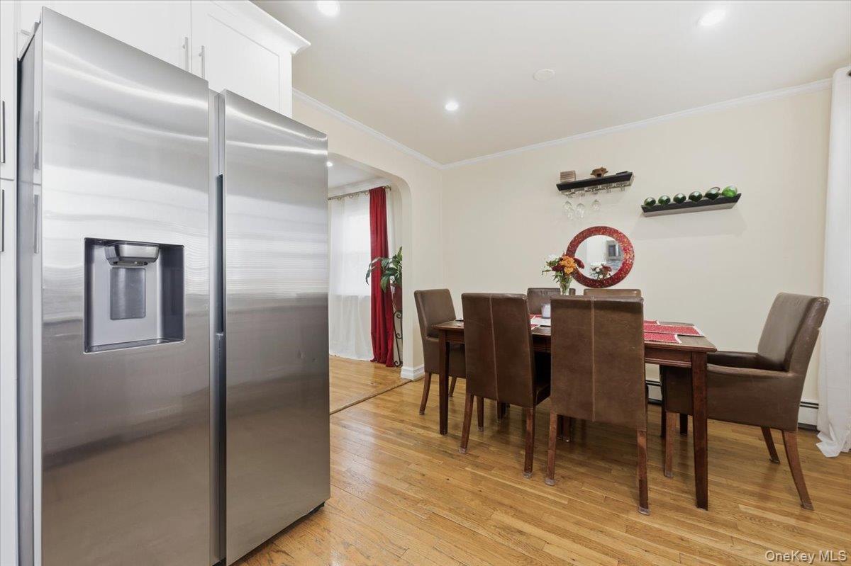 Single Family Yates  Bronx, NY 10469, MLS-940140-6