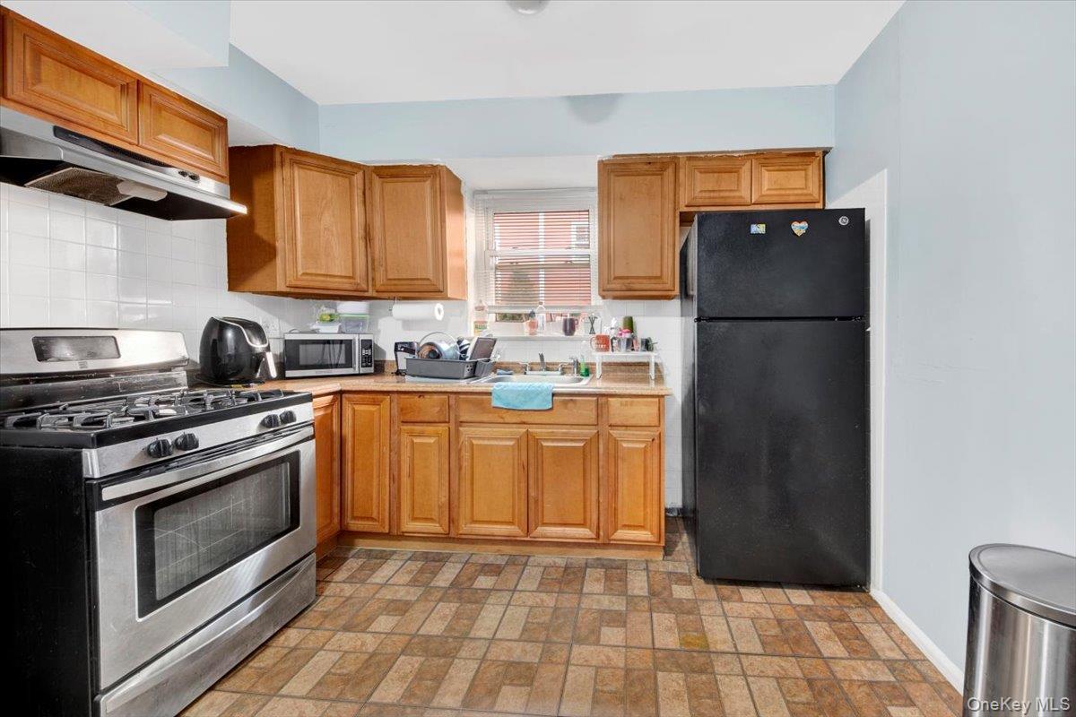 Single Family Patterson Bronx, NY 10473, MLS-940144-7