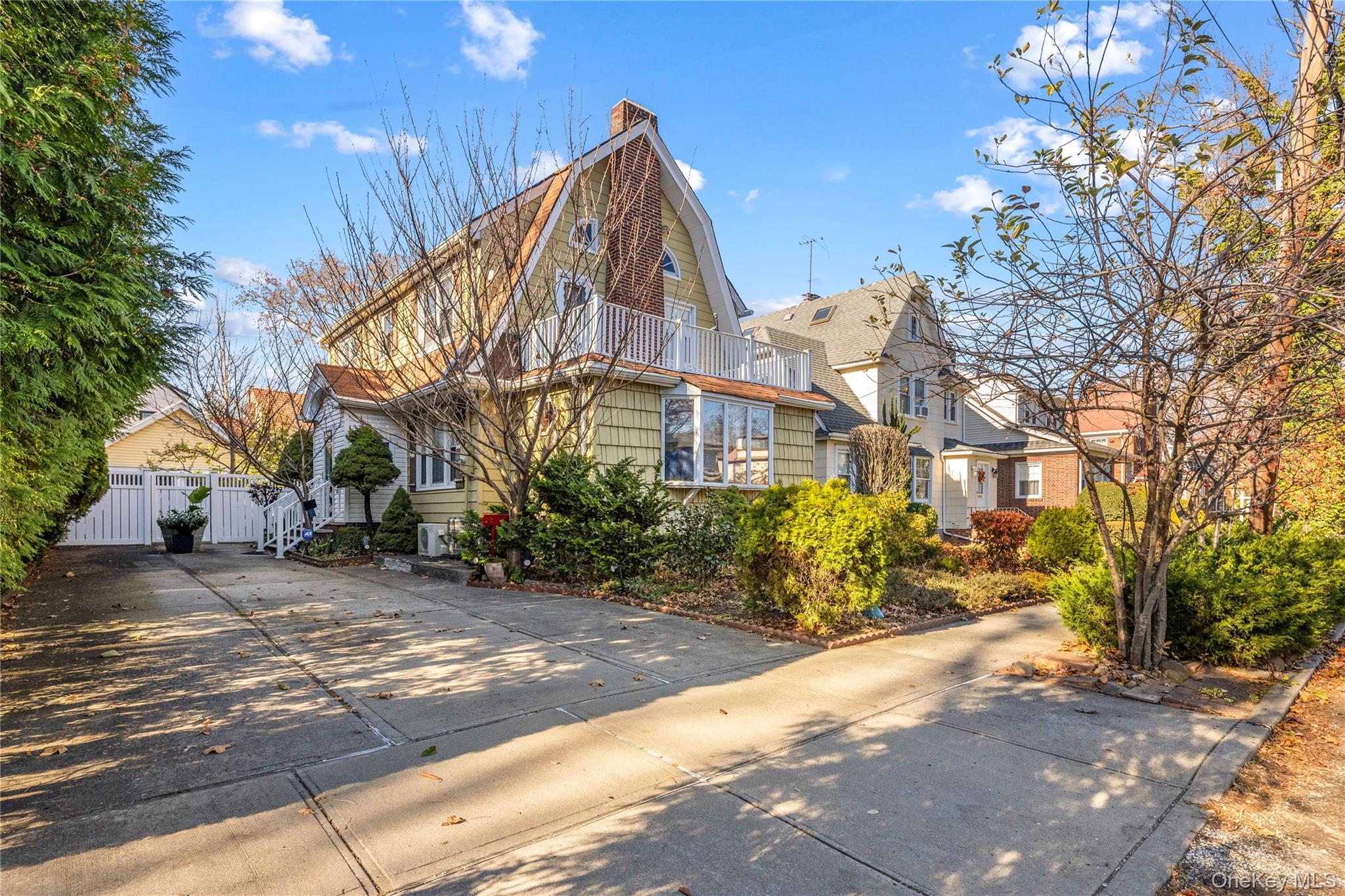 Single Family 157th  Queens, NY 11354, MLS-940151-37