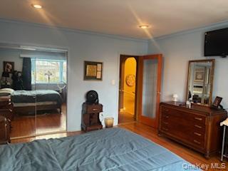 Single Family Bay  Staten Island, NY 10305, MLS-940154-16