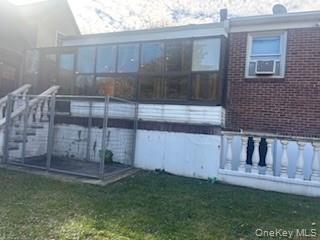 Single Family Bay  Staten Island, NY 10305, MLS-940154-24