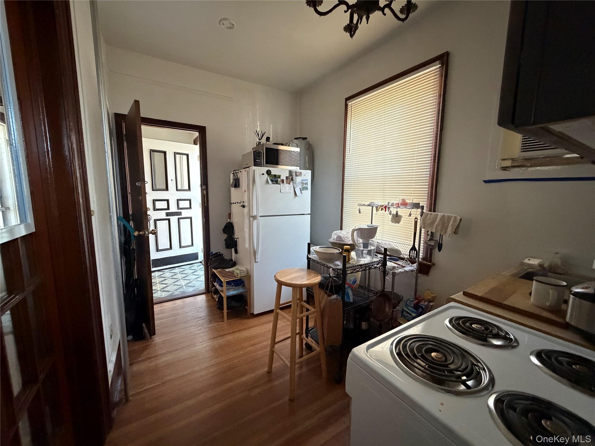 Single Family 69  Queens, NY 11377, MLS-940157-19