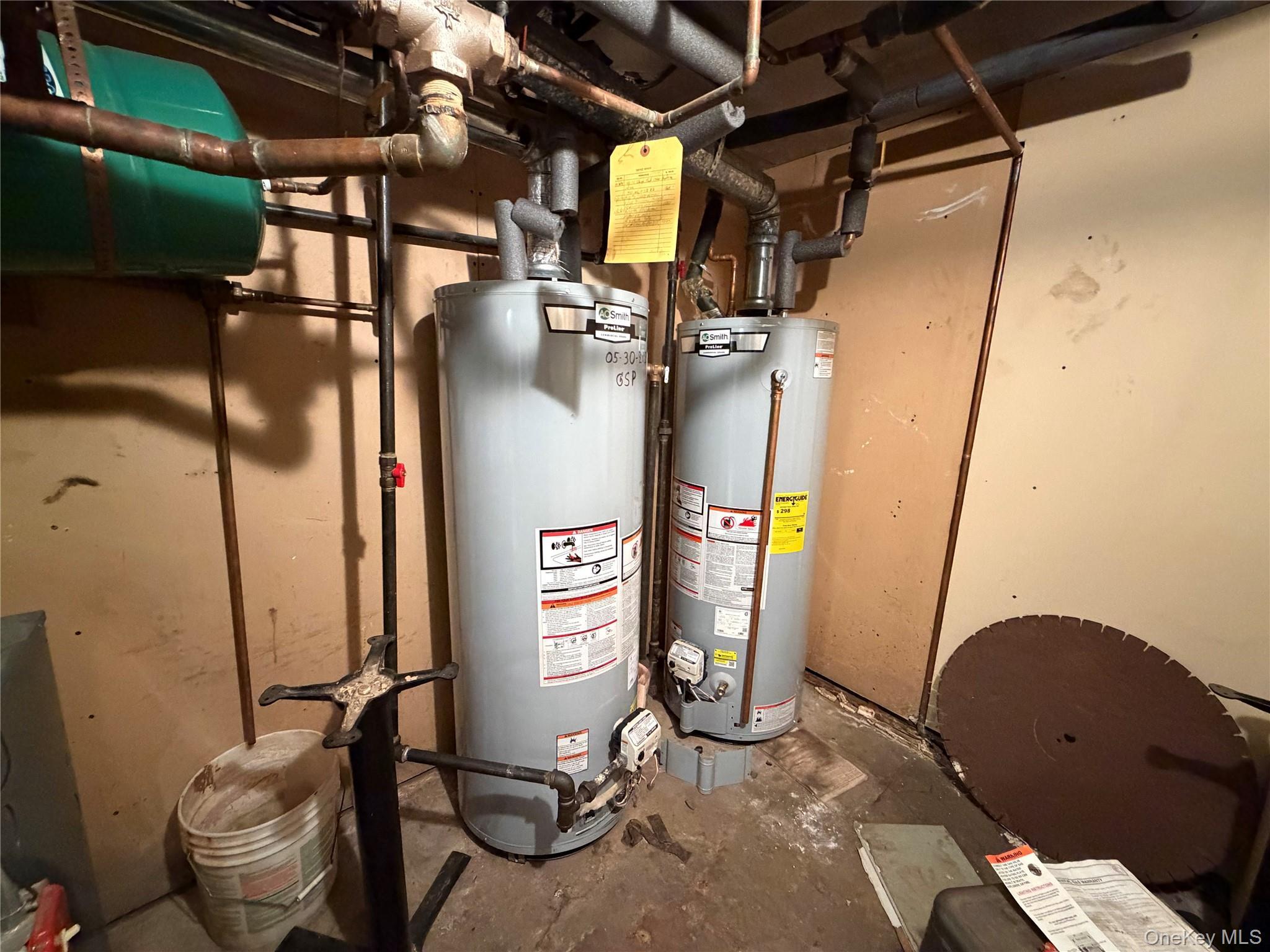 Single Family 69  Queens, NY 11377, MLS-940157-28