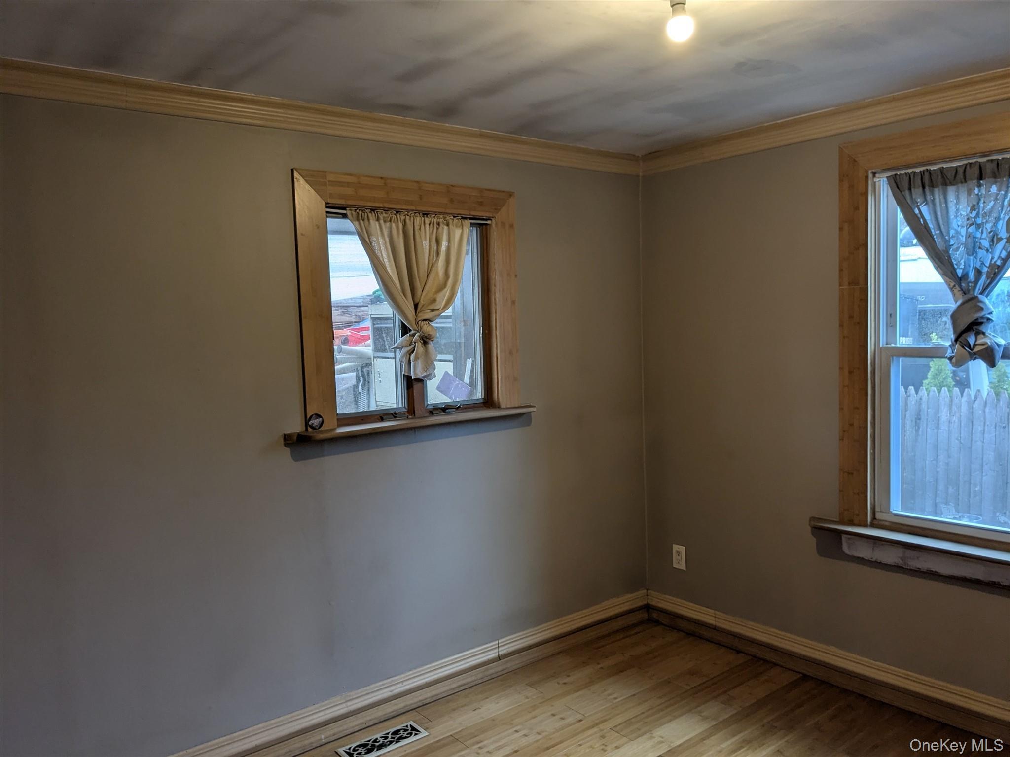 Single Family Beatrice  Suffolk County, NY 11967, MLS-940171-5