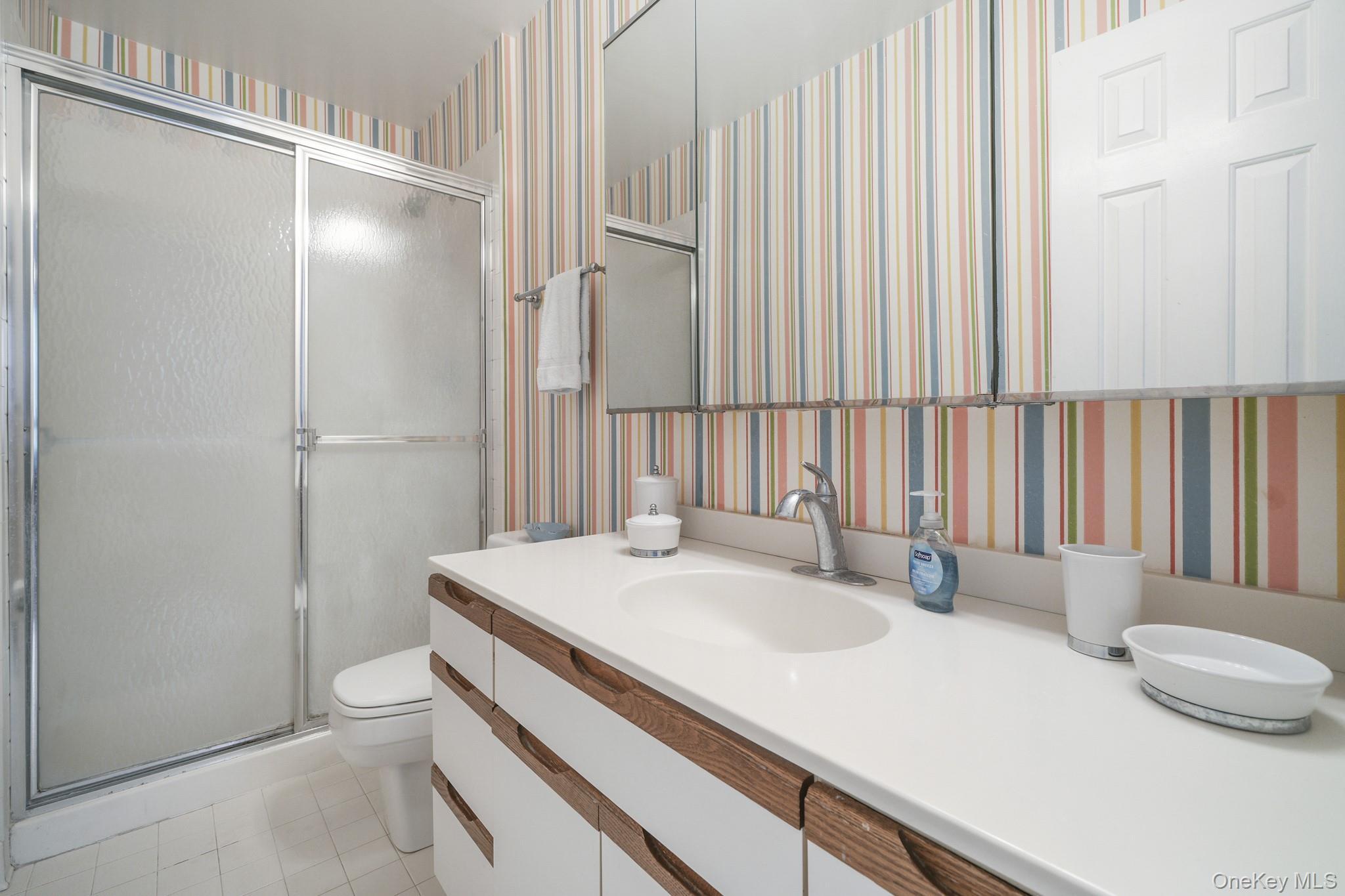 Condo Jay  Westchester County, NY 10518, MLS-940187-19