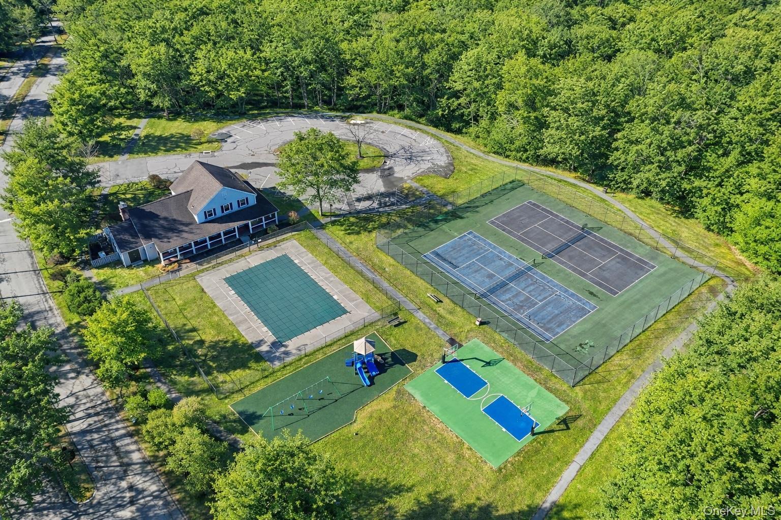 Condo Jay  Westchester County, NY 10518, MLS-940187-22