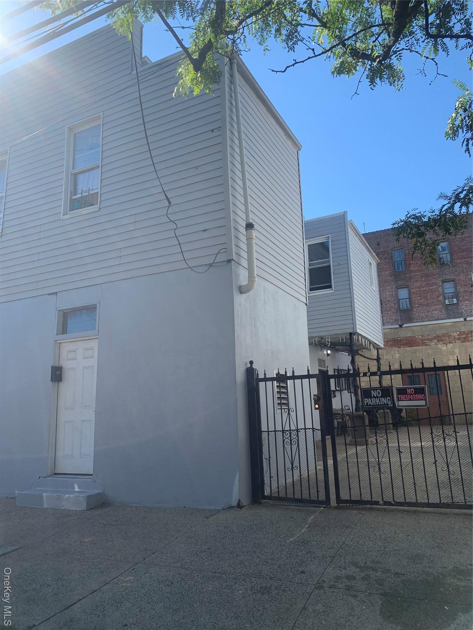 Commercial Sale White Plains  Bronx, NY 10470, MLS-940188-7