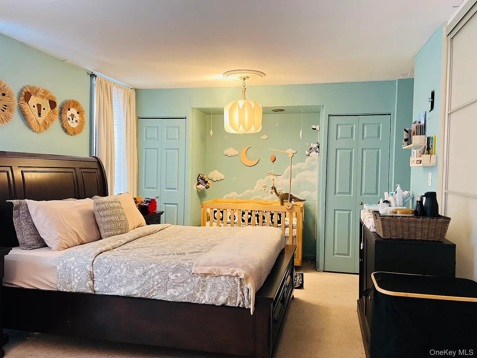 Apartment Little Neck Parkway  Queens, NY 11362, MLS-940201-19