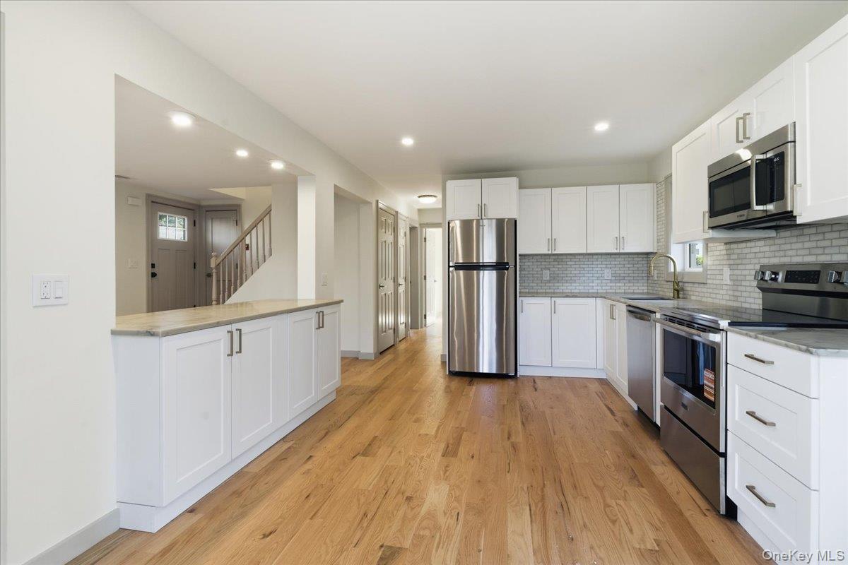 Single Family 2nd Street Suffolk County, NY 11944, MLS-940213-4