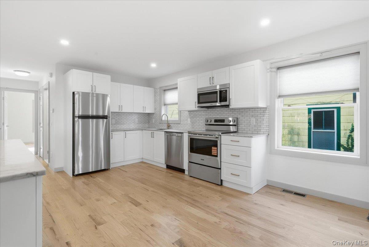 Single Family 2nd Street Suffolk County, NY 11944, MLS-940213-5