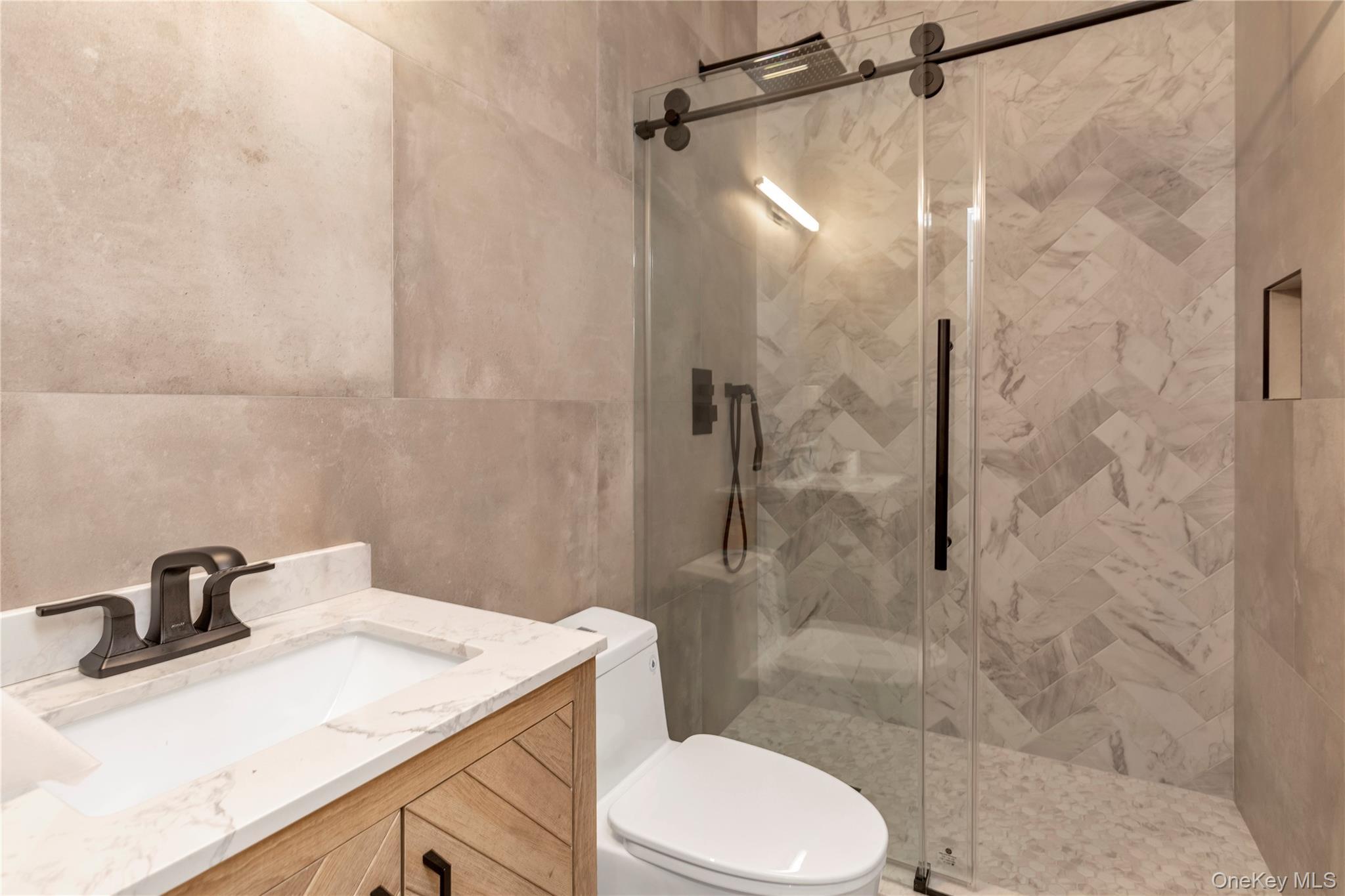 Single Family 149th Queens, NY 11357, MLS-940218-4