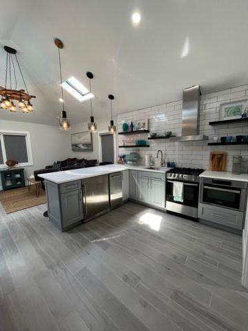 Single Family Beach 109th Queens, NY 11694, MLS-940222-12