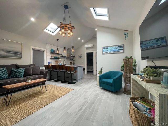 Single Family Beach 109th Queens, NY 11694, MLS-940222-4