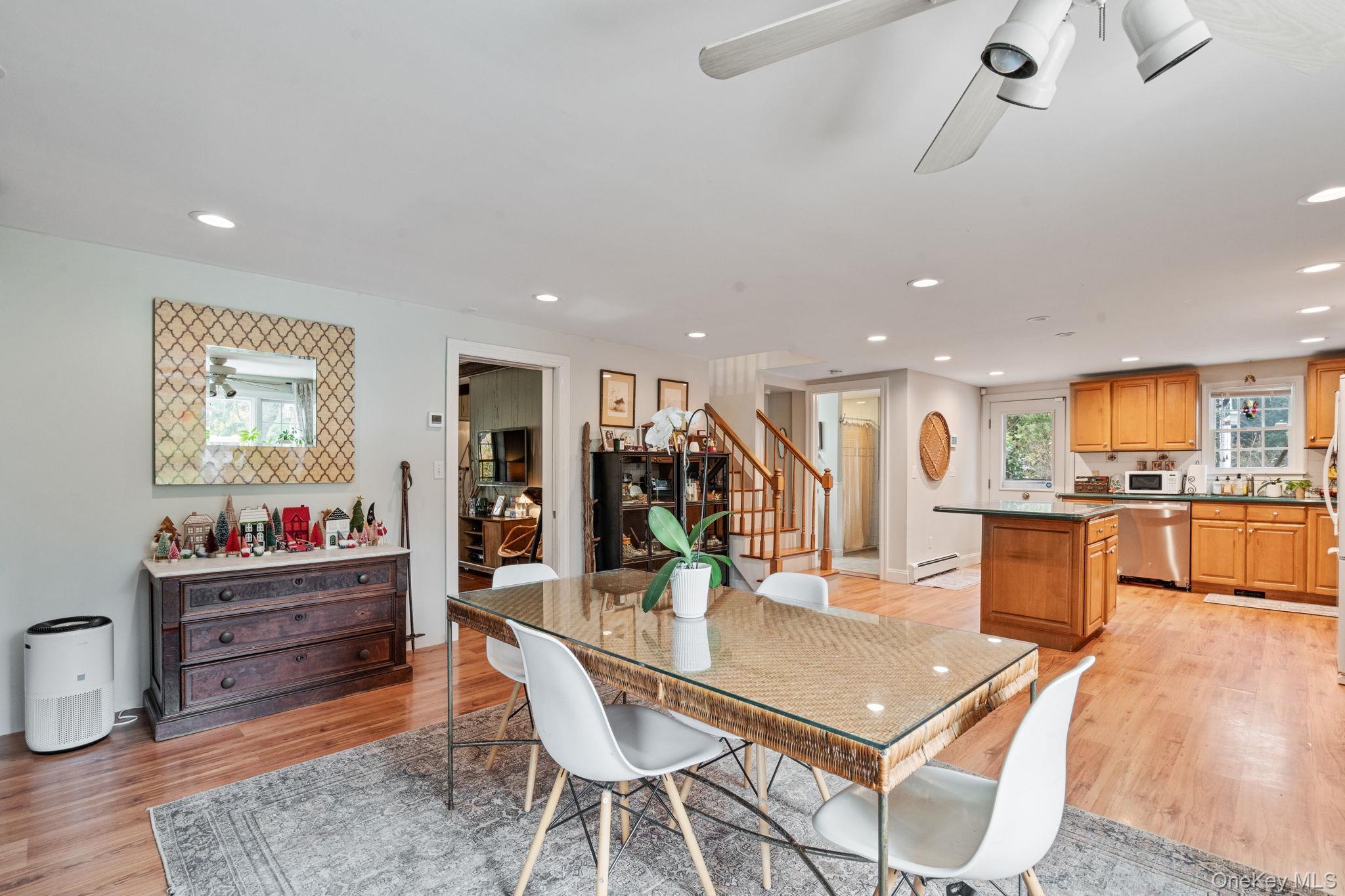 Single Family North Country Suffolk County, NY 11764, MLS-940224-15