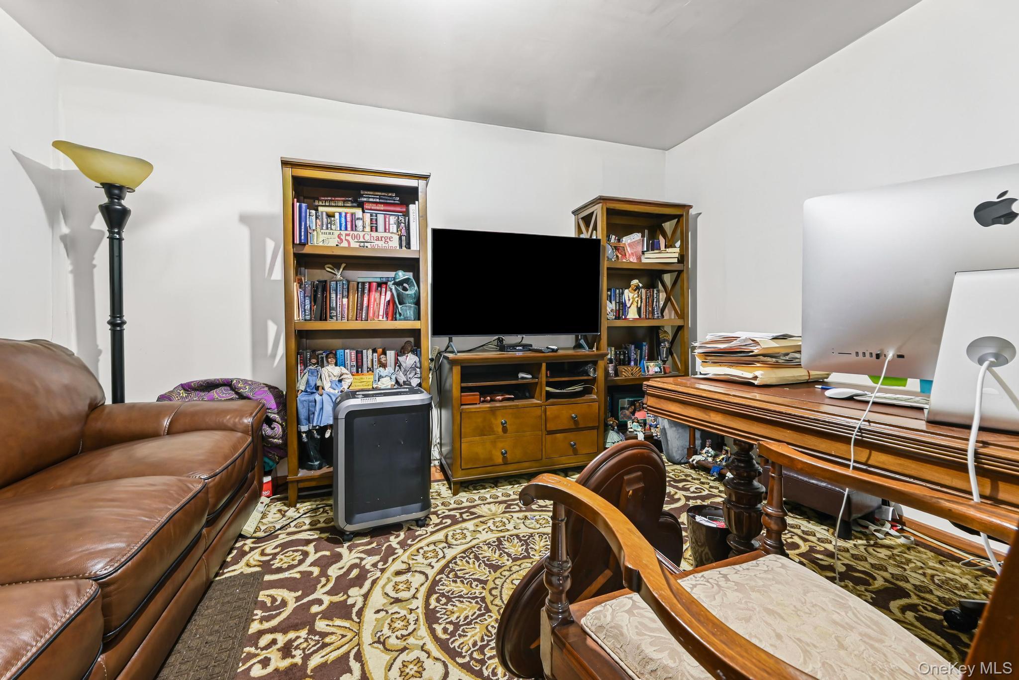 Single Family Lewiston Avenue Queens, NY 11412, MLS-940228-12