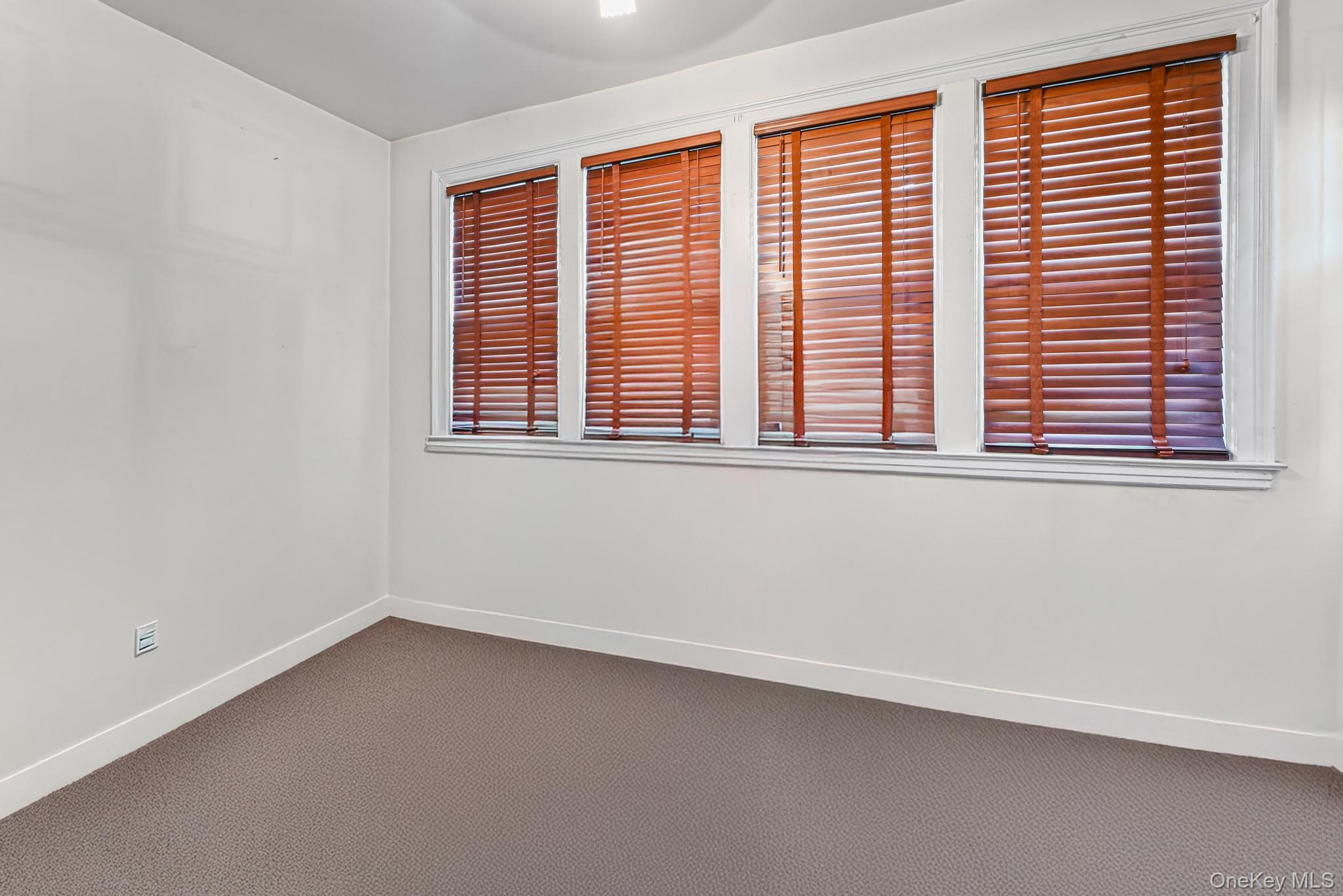 Single Family Lewiston Avenue Queens, NY 11412, MLS-940228-18