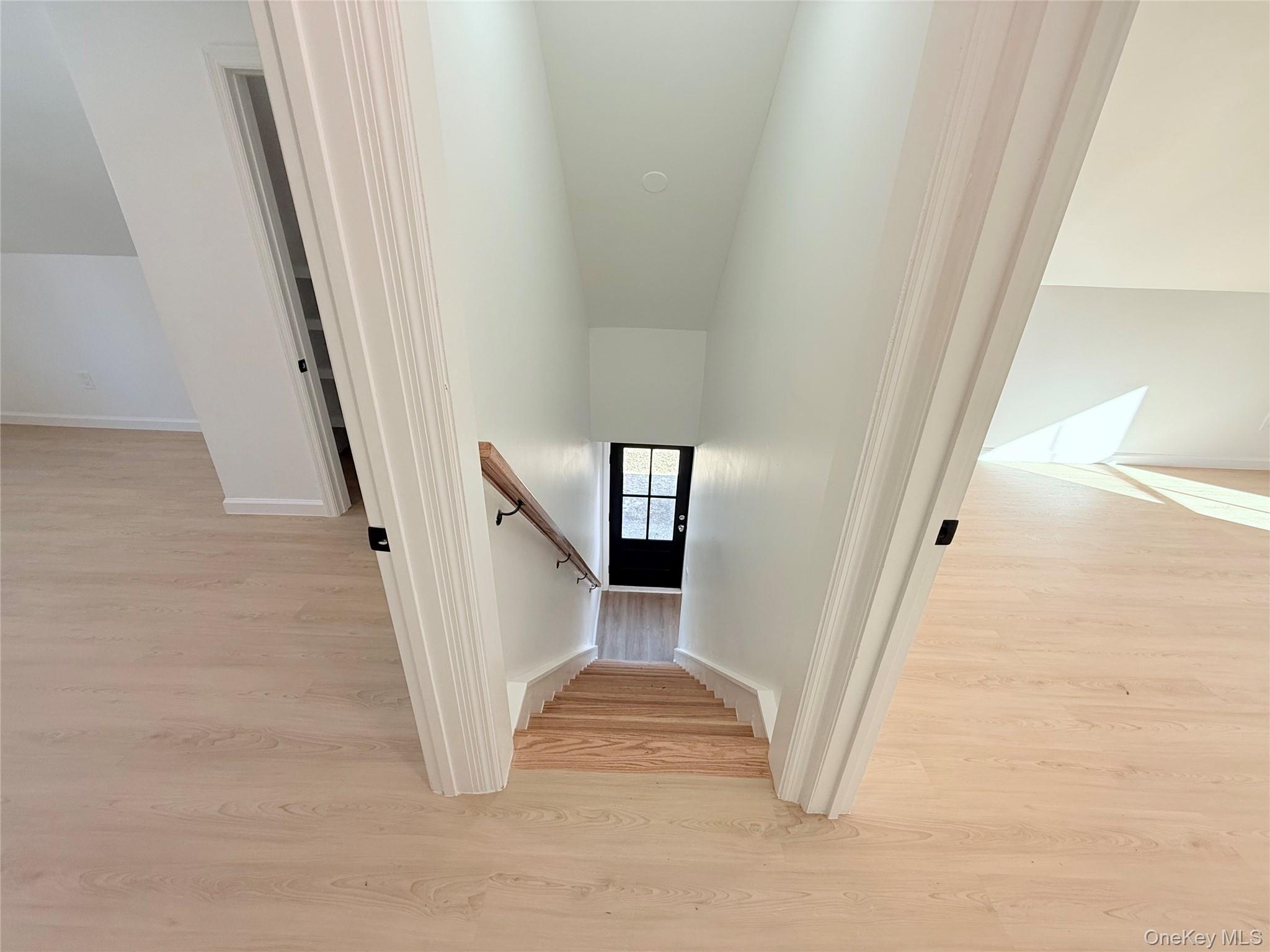 Single Family Oak  Suffolk County, NY 11967, MLS-940232-10