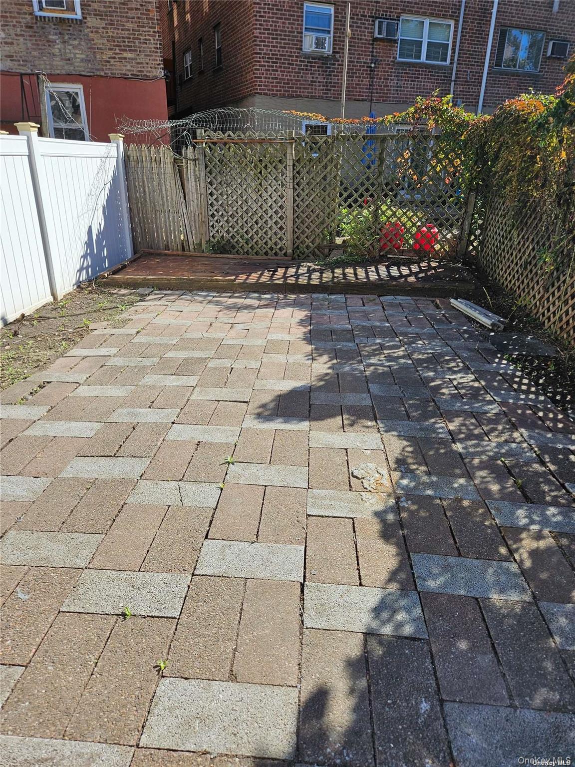 Single Family Hunt  Bronx, NY 10462, MLS-940233-15