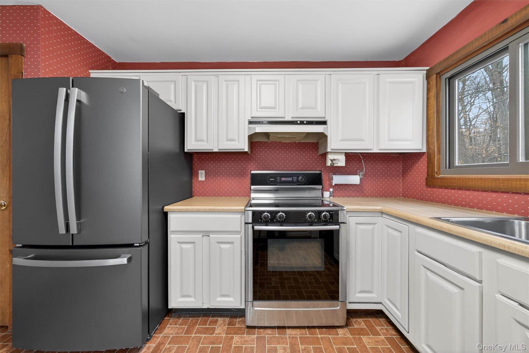 Single Family Kings Point Lane Orange County, NY 10992, MLS-940251-11