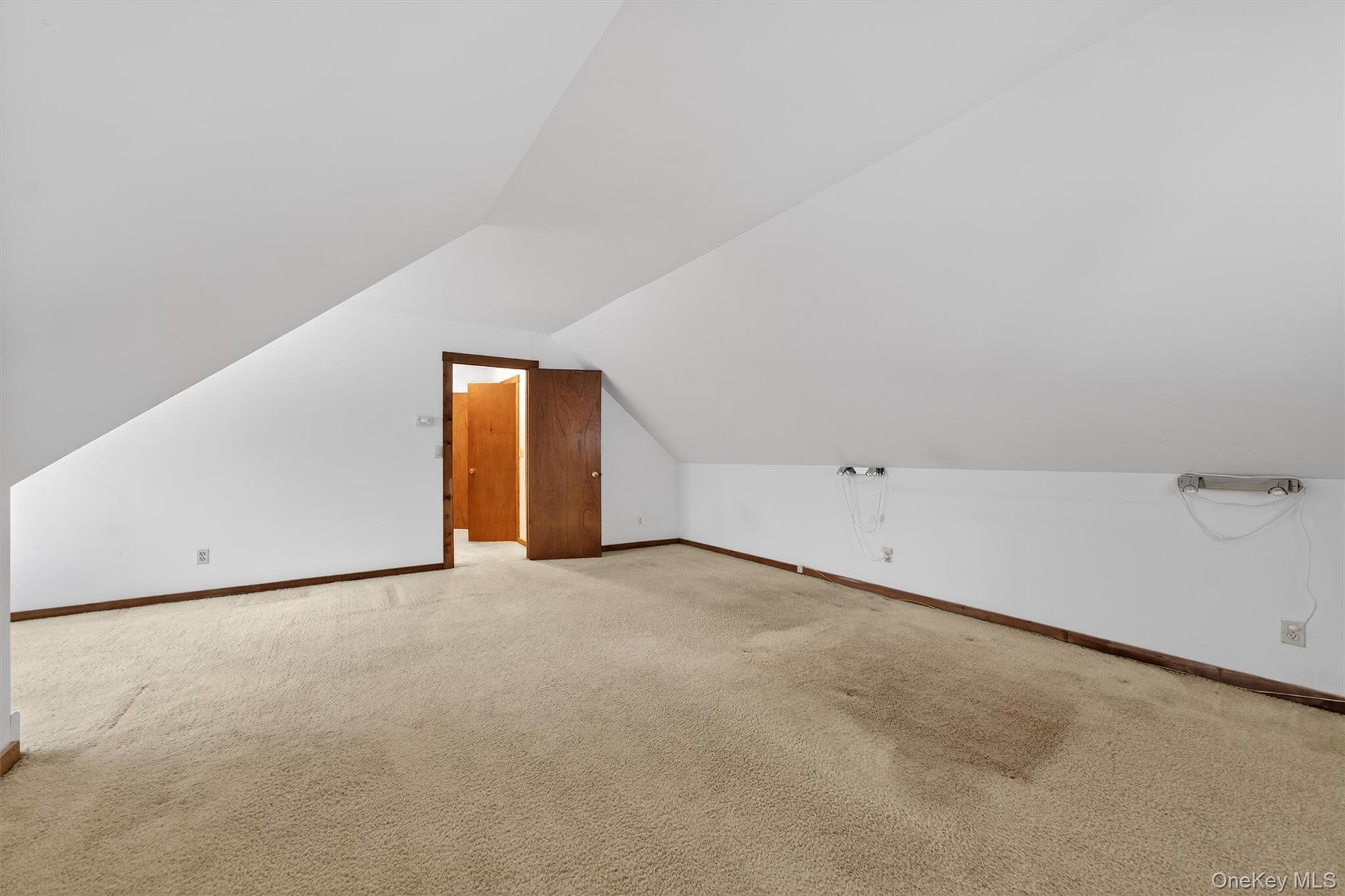 Single Family Kings Point Lane Orange County, NY 10992, MLS-940251-22